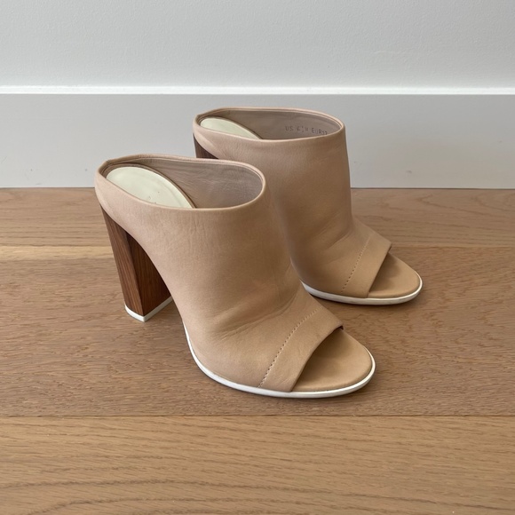 Vince Allison Leather Mule - Picture 4 of 10